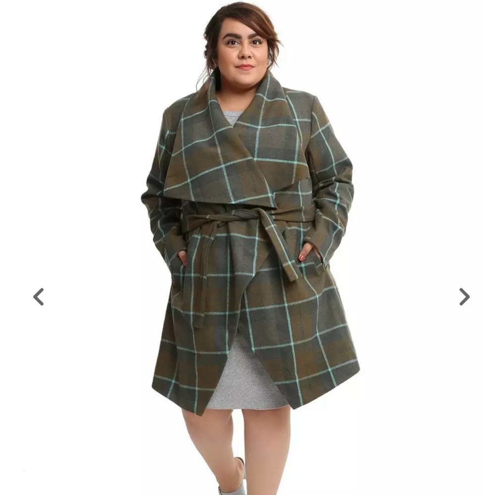 Plaid Wrap Coat Outlander @ Hot Topic XXL